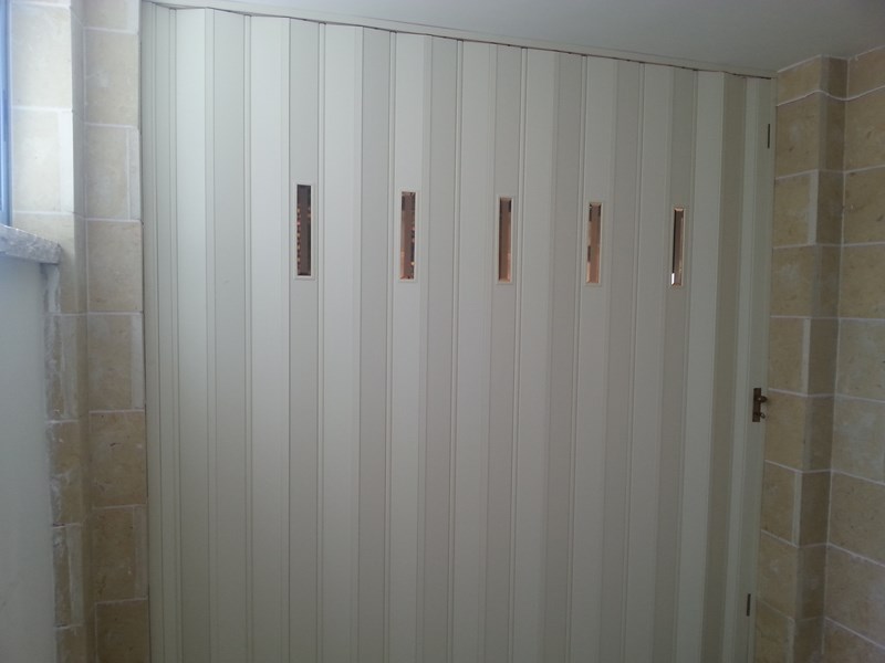 מחיצות מתקפלות